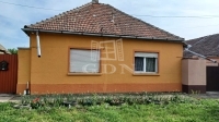 Продается частный дом Felsőszentiván, 97m2