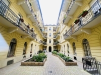 出卖 公寓房（砖头） Budapest XIV. 市区, 199m2